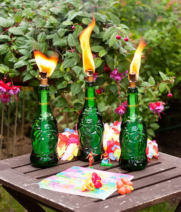 DIY Tiki Torch Made From Old Bottles 