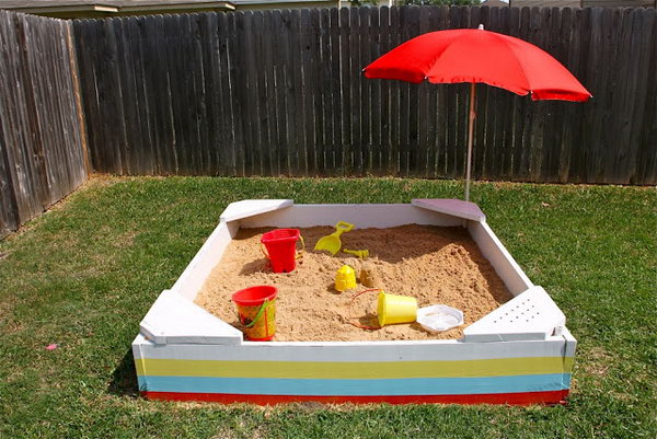 DIY Backyard Sandbox 