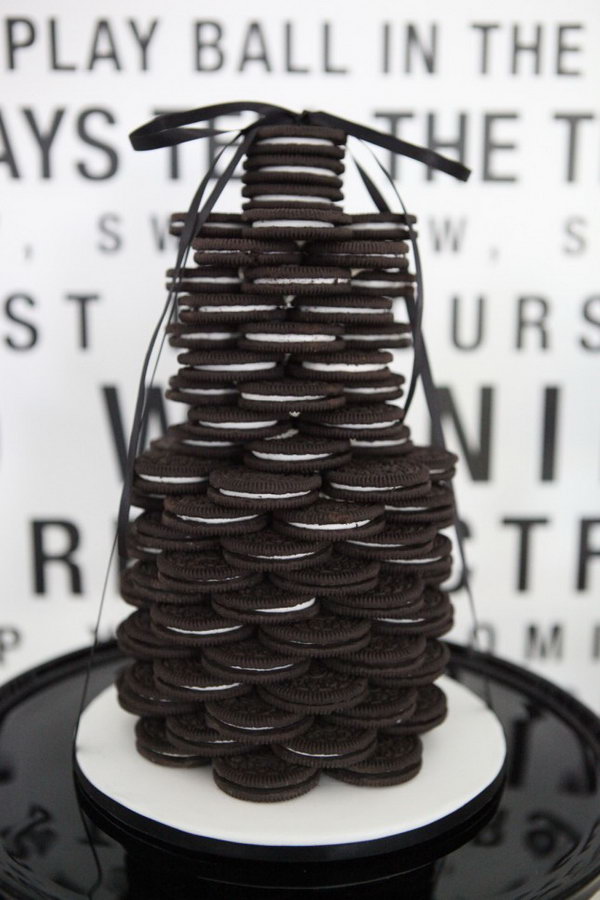 Oreo Tiered Cake. 