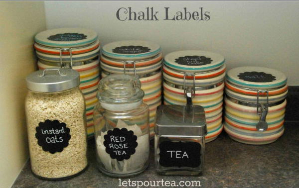Organize Your Kitchen With DIY Chalkboard Labels 