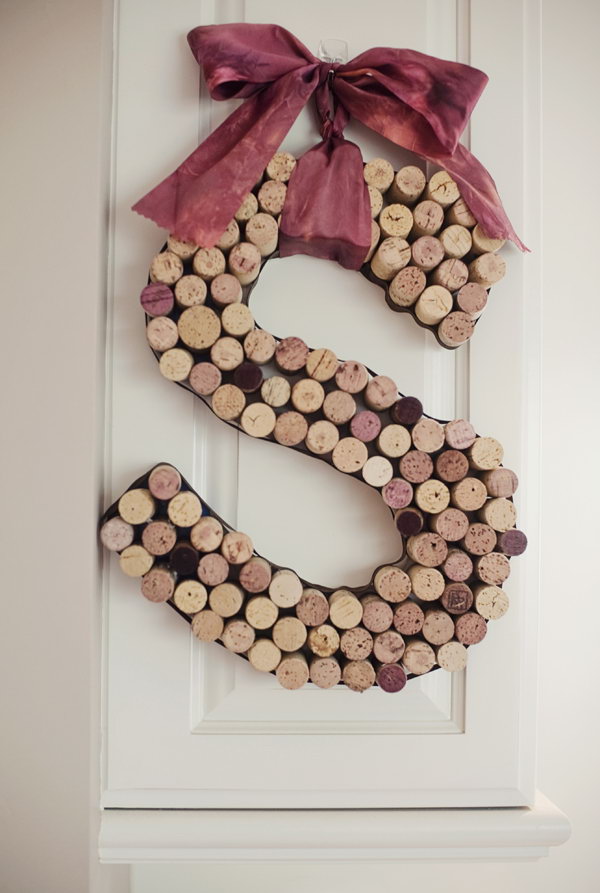 Decorative Letters Made from Wine Corks. Get the tutorial 