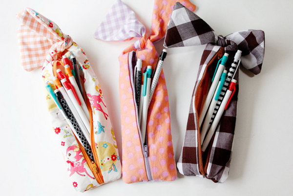 Zipper Pencil Pouch With Cute Bow Knot 