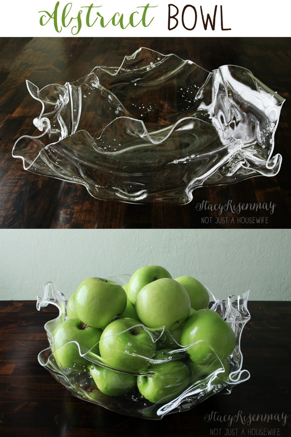 DIY Abstract Plastic Bowl. It's so beautiful and making one is much more easier than you might think. Get the tutorial 