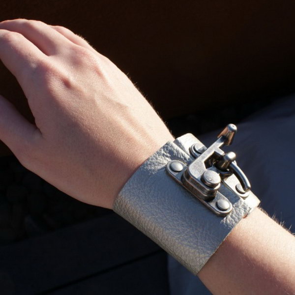 DIY Leather Clasp Cuff 