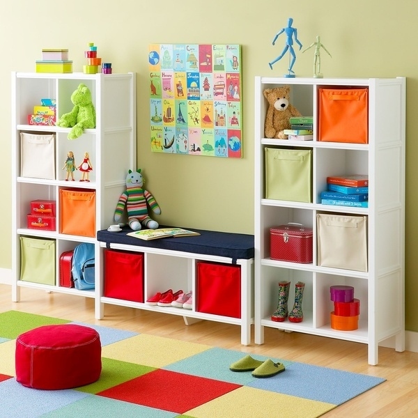 Bench Seat Between Two Bookshelves for Seating and Storage. 