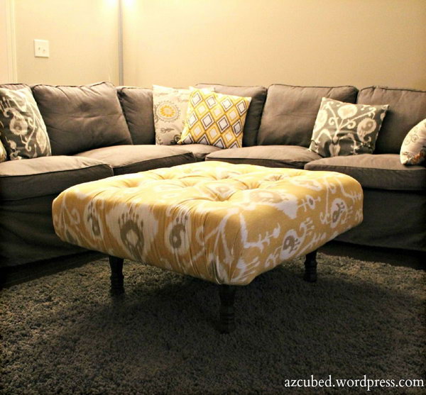 DIY Tufted Ikat Ottoman from Upcycled Pallet. See the instructions 
