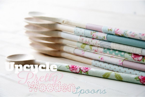 Upcycled Old Wooden Spoons. Get the tutorial 