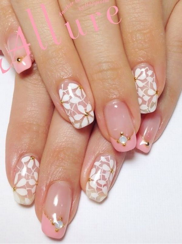 Snowflakes Wedding Nails. 