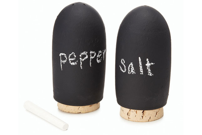 2 salt pepper shaker 