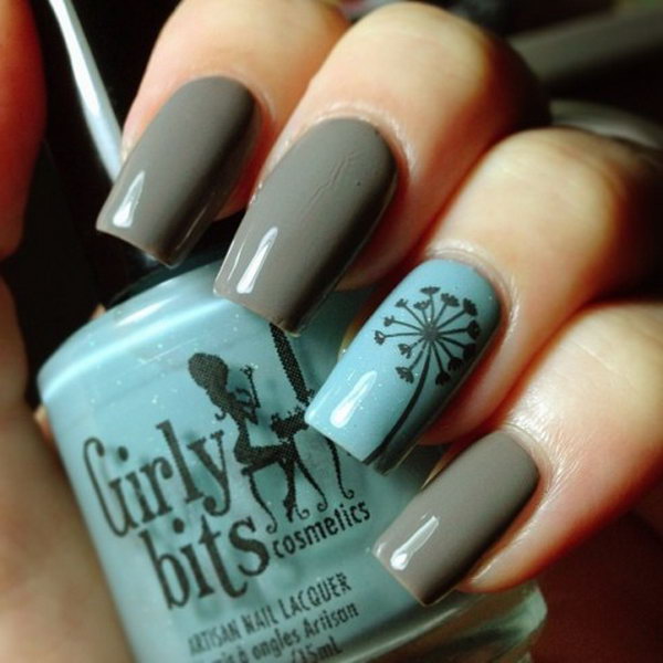 Deep Grey and Blue Dandelion Nails. 