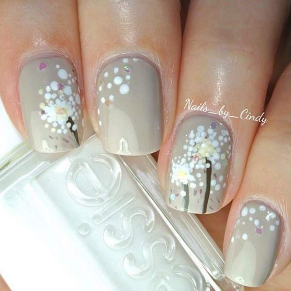 Dandelion Nail Art. 