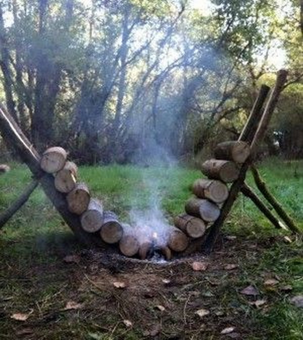 Make a Self Feeding Fire That Lasts for over 14 Hours. See the tutorial 