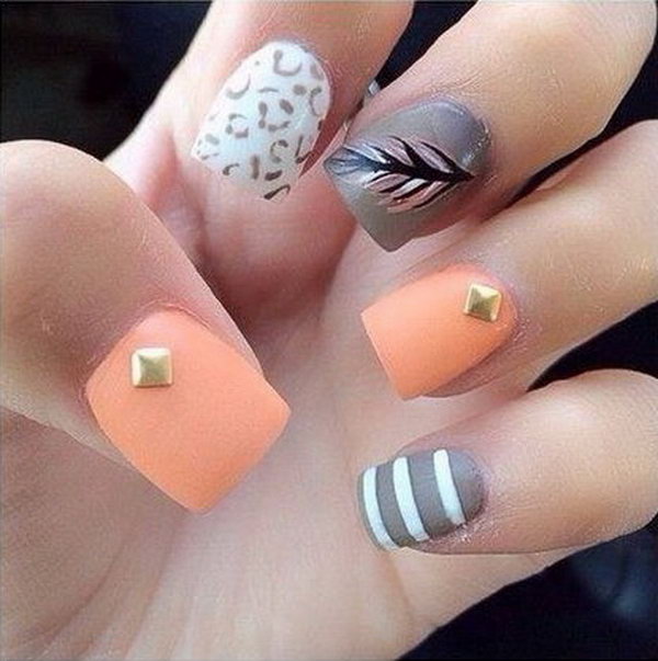 Strips and Feather Nails. Very pretty! I have to say, I am really into this feather design. 