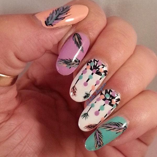 Dreamcatcher and Feather Nails. Very pretty! I have to say, I am really into this feather design. 