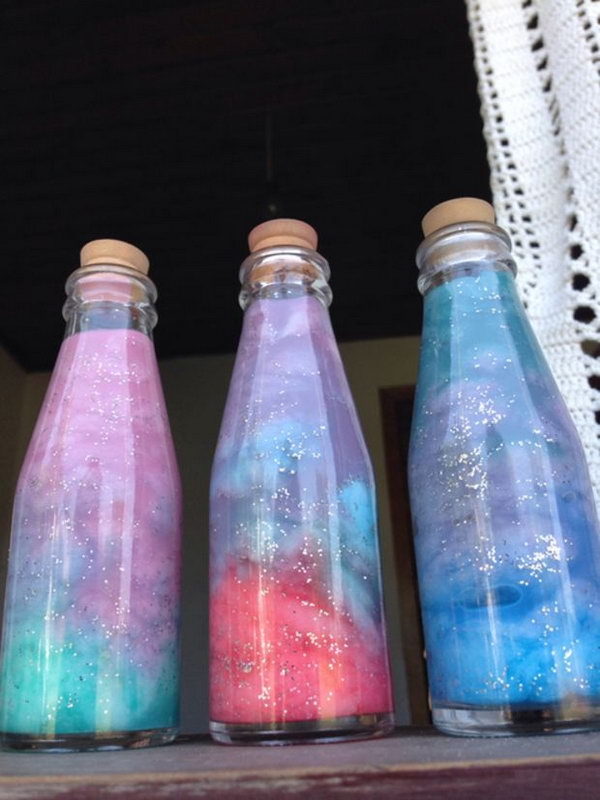 DIY Bottled Nebula. Learn more details of this tutorial 