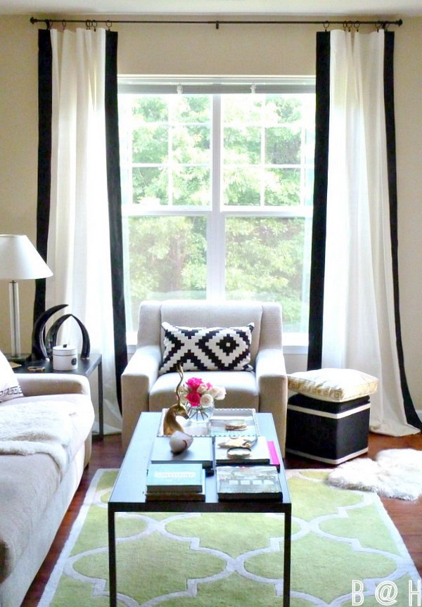 DIY Border Black Curtains. See the instructions 