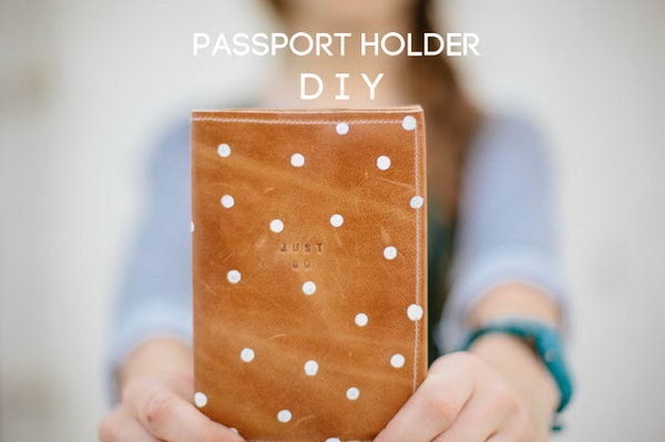 DIY Leather Passport Holder. See the full tutorial 