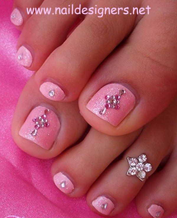Pink Rhinestone Toe Nails. 