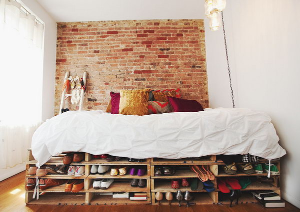 DIY Under Bed Shelves for Shoe Storage. 