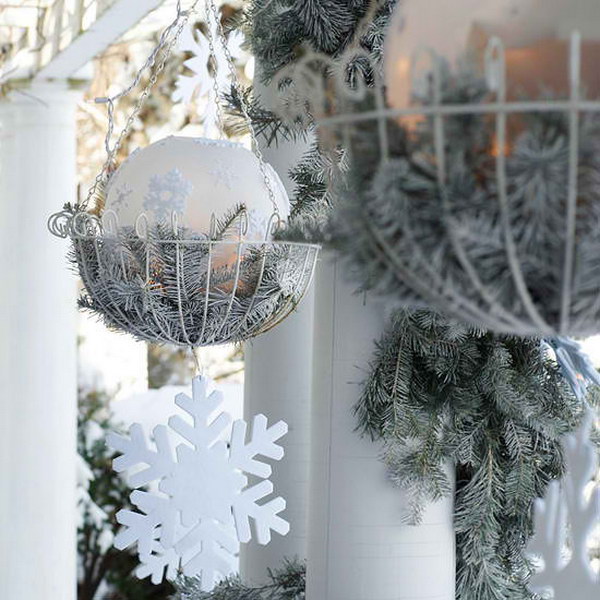 20 Most Beautiful Outdoor Decoration Ideas For Christmas Noted List,Keeping Up With The Joneses Full Movie English