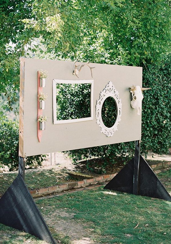 Rustic Outdoor Photo Booth Backdrop 