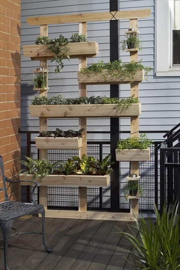 Planter Shelves Out Of Old Pallets 