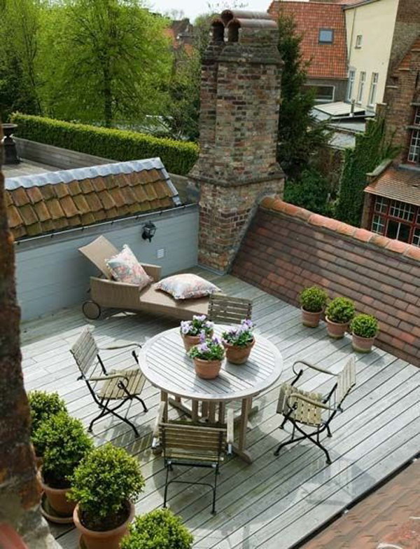 Small Country Style Rooftoop Garden 