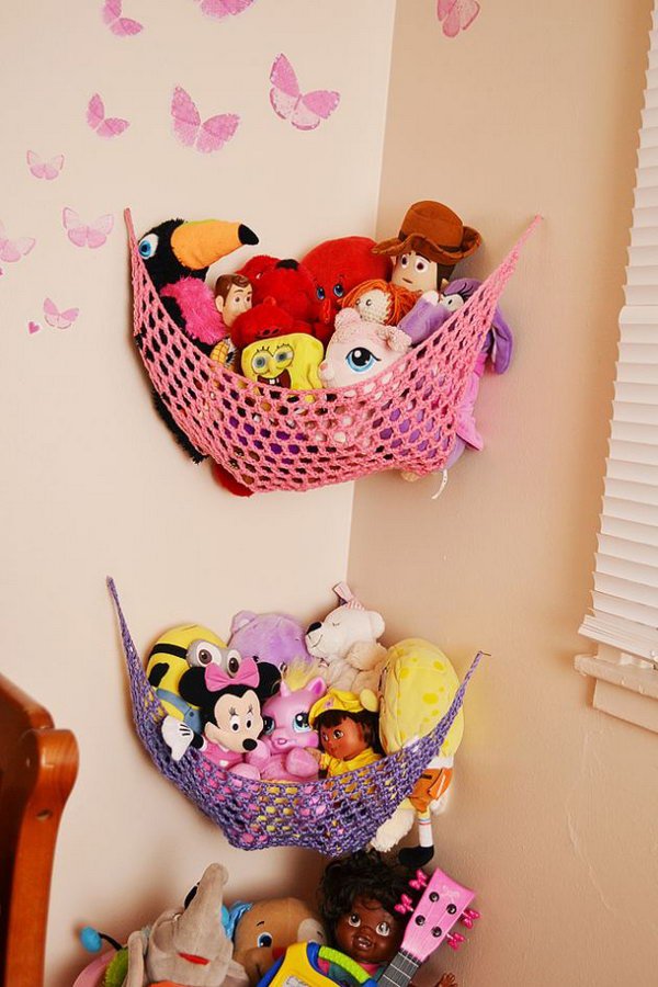 Easy Crochet Stuffed Toy Solution That Utilize Space In Corner 