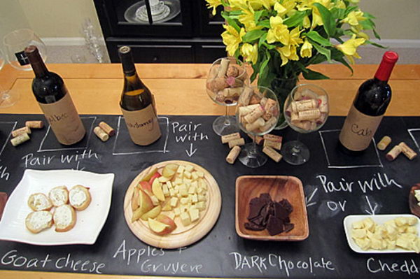 Organize Party Foods With Chalkboard Paint 