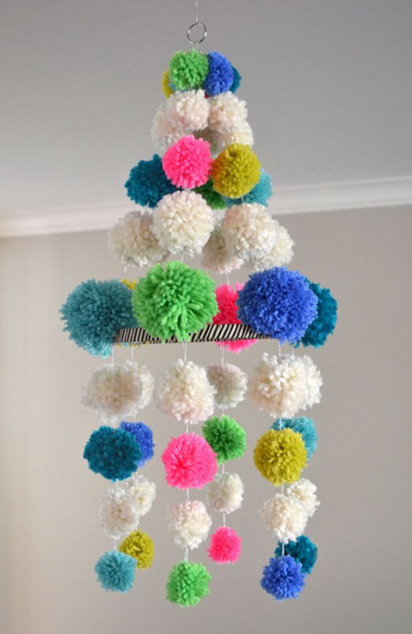 Pom Pom Chandelier. See how to make this one 