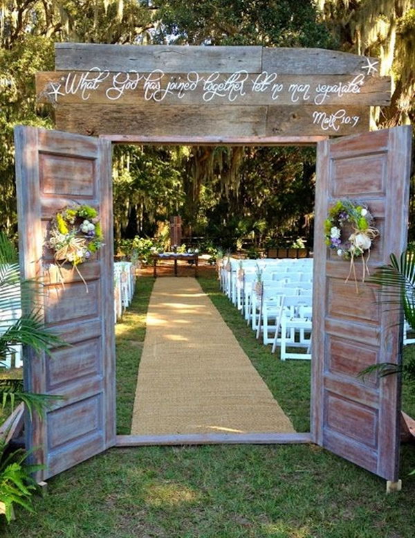Lovely Outdoor Wedding Shrine. I absolutely love it, it looks awesome design. 