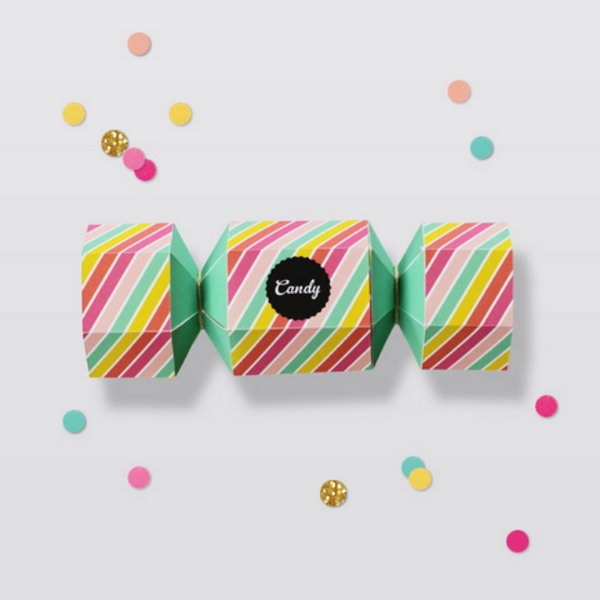 Candy Striped Favor Box. Get the tutorial 