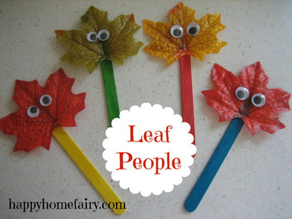 DIY Fall Leaf Puppets. Get the tutorial 