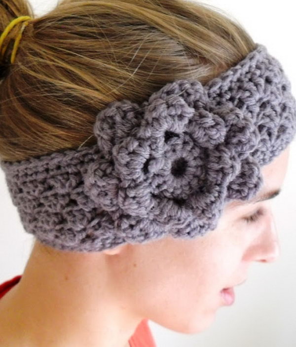 Crochet Ear warmer. Beautiful ear warmers are incredibly popular right now! 