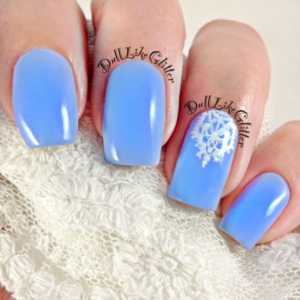 Blue Nails With White Lace Accent. 