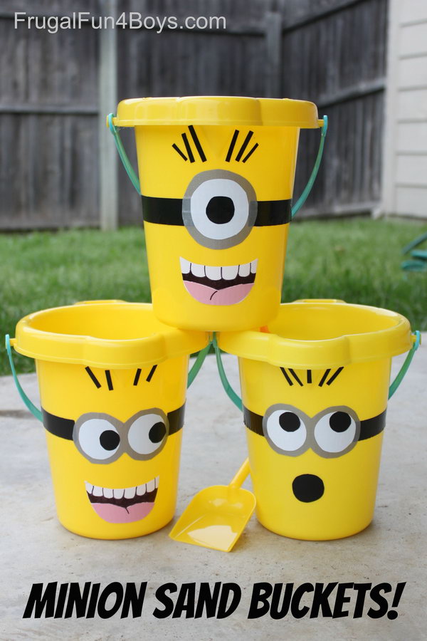 Minion Sand Buckets. See how to make it 
