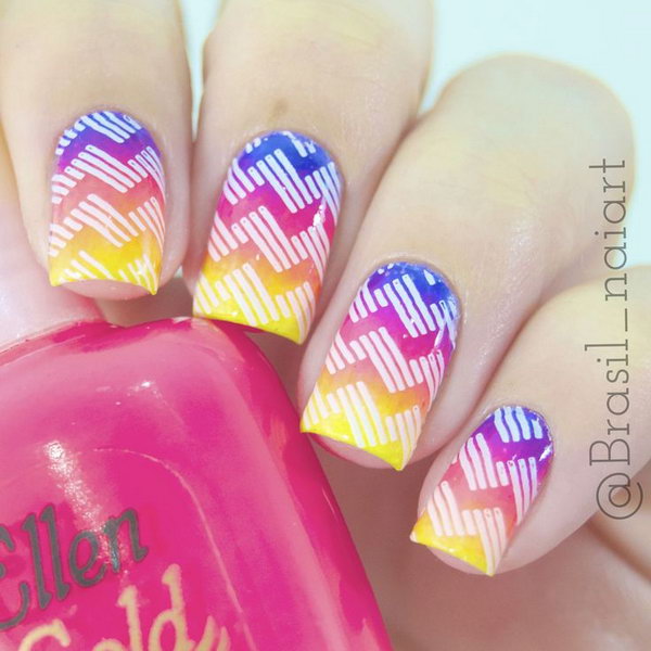 Zig Zag Neon Nails. 