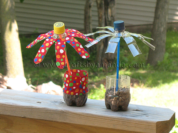 Plastic Water Bottle Flowers. This is simple to do even for preschool kids. Tutorial via 