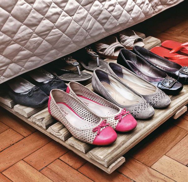Wood Rack Shoe Organizer Under Bed. Both inexpensive and functional storage solution for your shoe collection and organization. 
