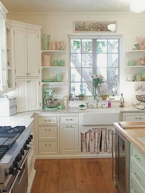 Shabby Chic Pink and Green Kitchen. 