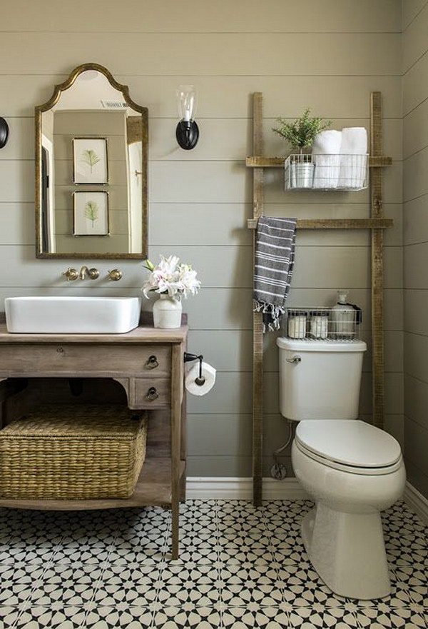 Bathroom Ladder Over The Toilet For Storage. 