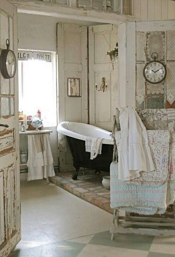 Vintage Shabby Chic Bathroom 