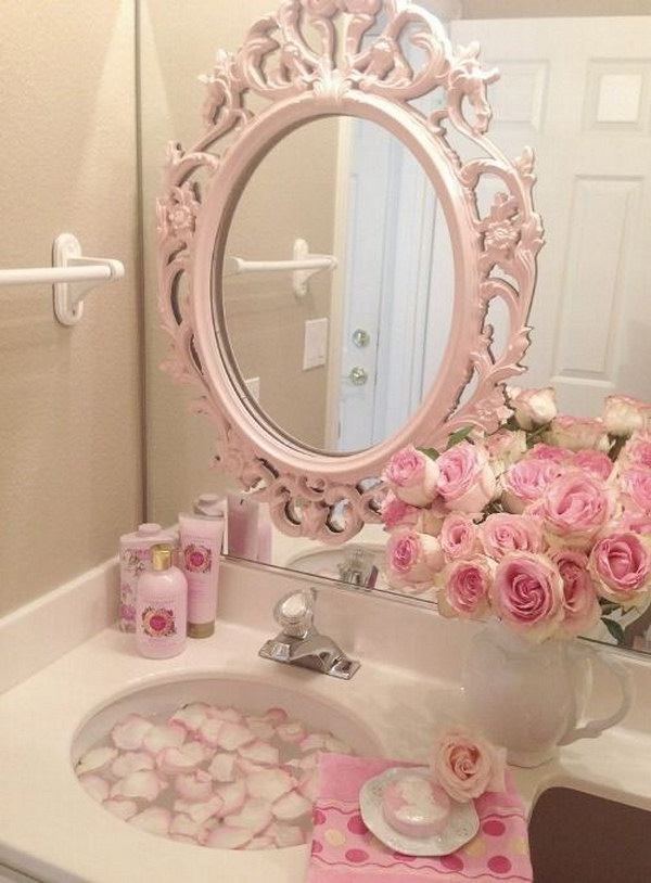 50+ Amazing Shabby Chic Bathroom Ideas 2022