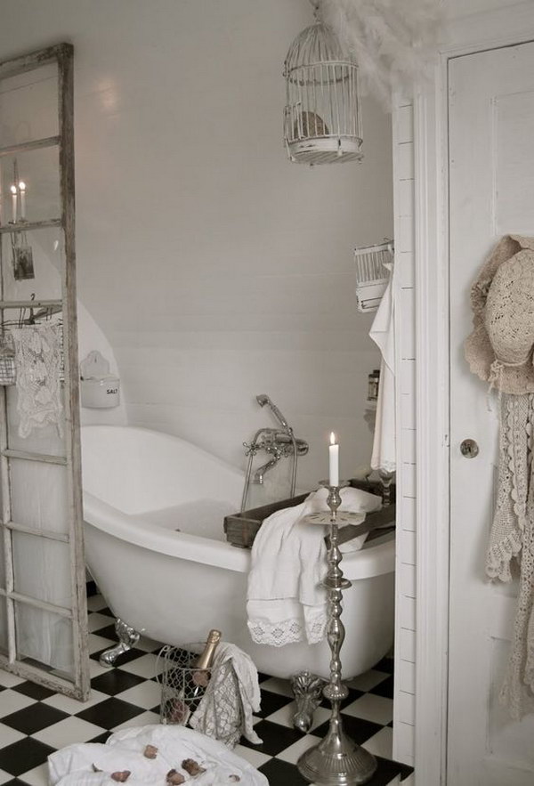 Romantic White Shabby Chic Bathroom Deocr 